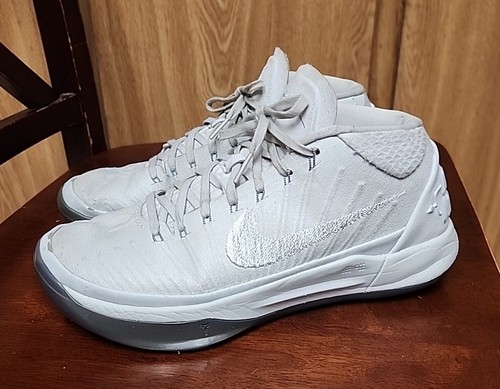 kobe platinum shoes
